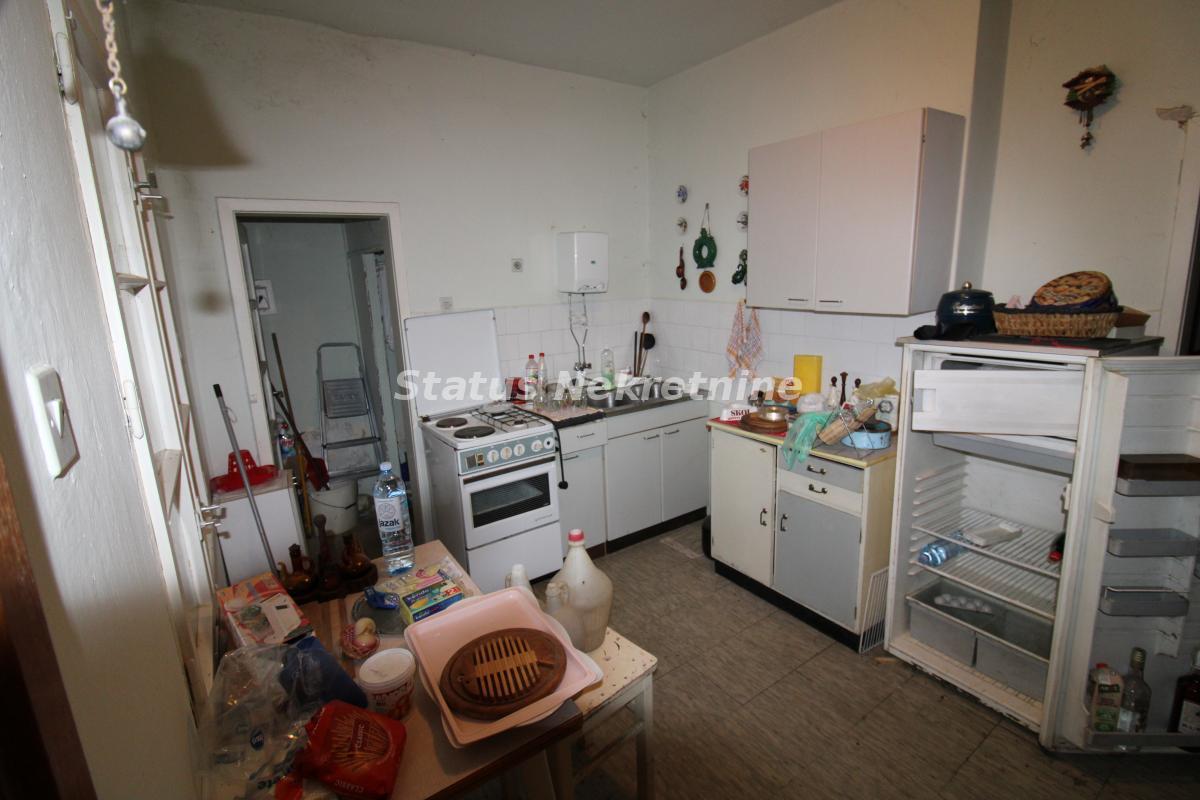 Kuća Prodaja Novi Sad Kuća Prodaja Novi Sad 21 m2