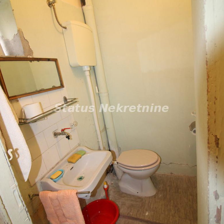 Kuća Prodaja Novi Sad  21 m2