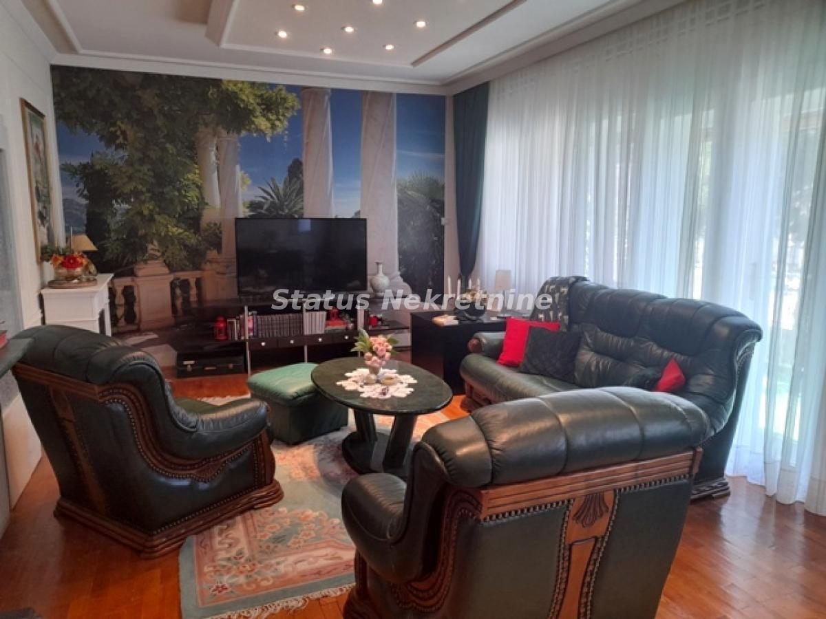 Kuća Prodaja Temerin Kuća Prodaja Temerin 274 m2