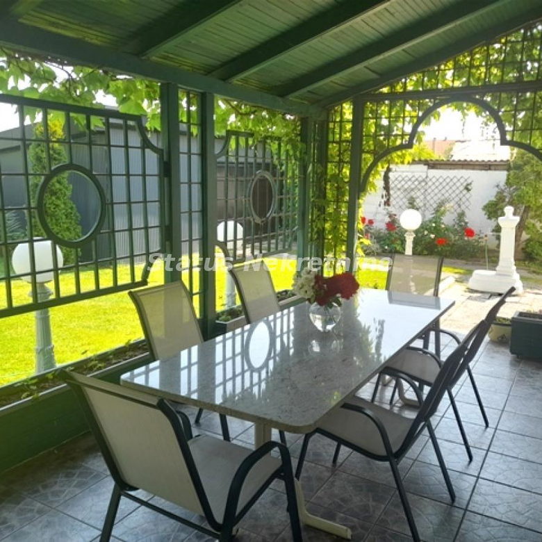 Kuća Prodaja Temerin  274 m2