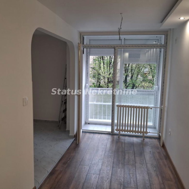 Stan Prodaja Novi Sad  58 m2