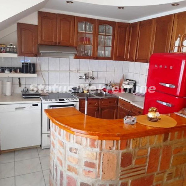 Kuća Prodaja Novi Sad  400 m2