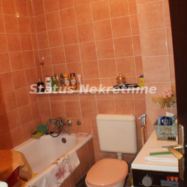 Stan Prodaja Novi Sad  64 m2