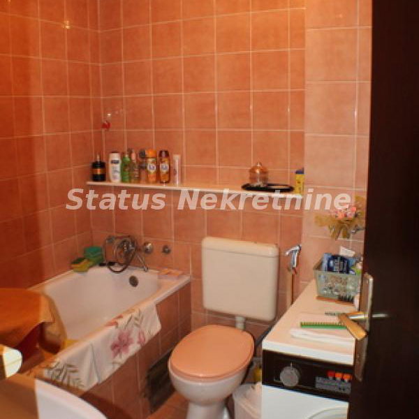 Stan Prodaja Novi Sad  64 m2