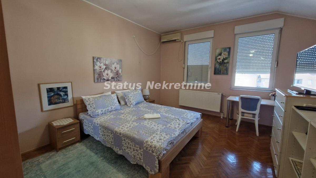 Stan Prodaja Novi Sad  120 m2