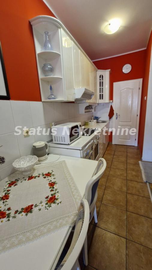 Stan Prodaja Novi Sad  120 m2