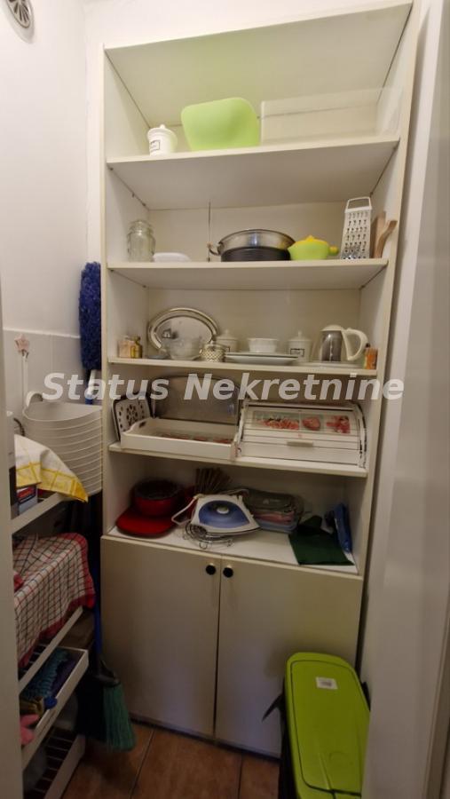 Stan Prodaja Novi Sad  120 m2