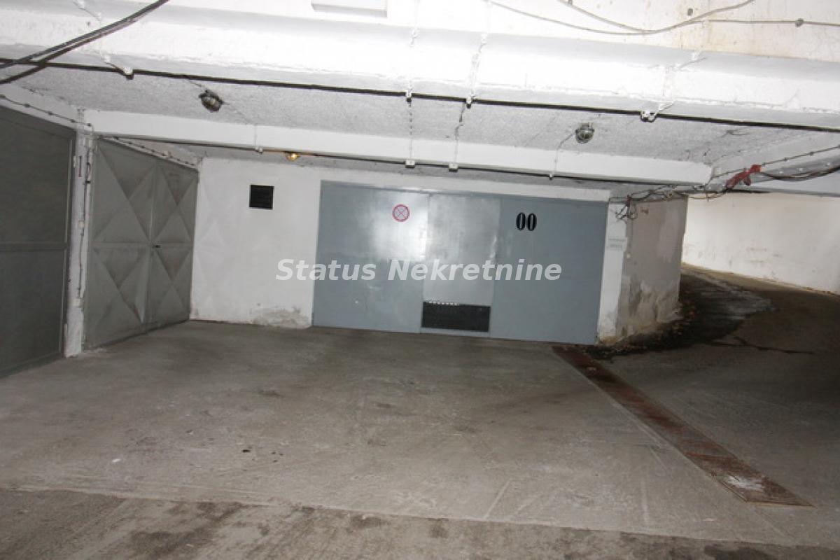 Garaža Prodaja Novi Sad Garaža Prodaja Novi Sad 18 m2