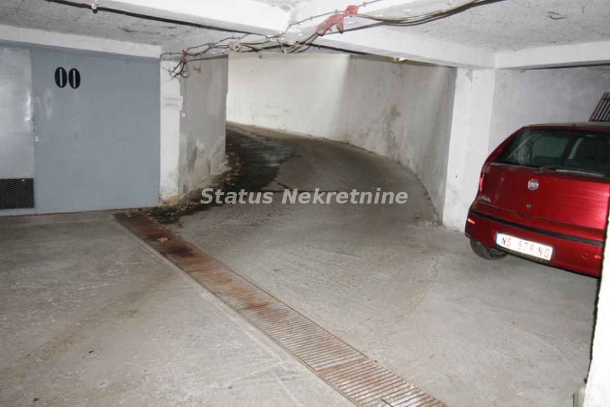 Garaža Prodaja Novi Sad Garaža Prodaja Novi Sad 18 m2