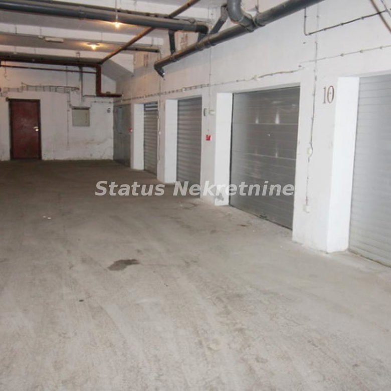 Garaža Prodaja Novi Sad  18 m2