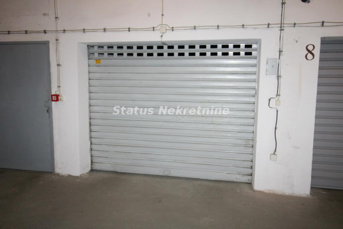 Garaža Prodaja Novi Sad Garaža Prodaja Novi Sad 18 m2