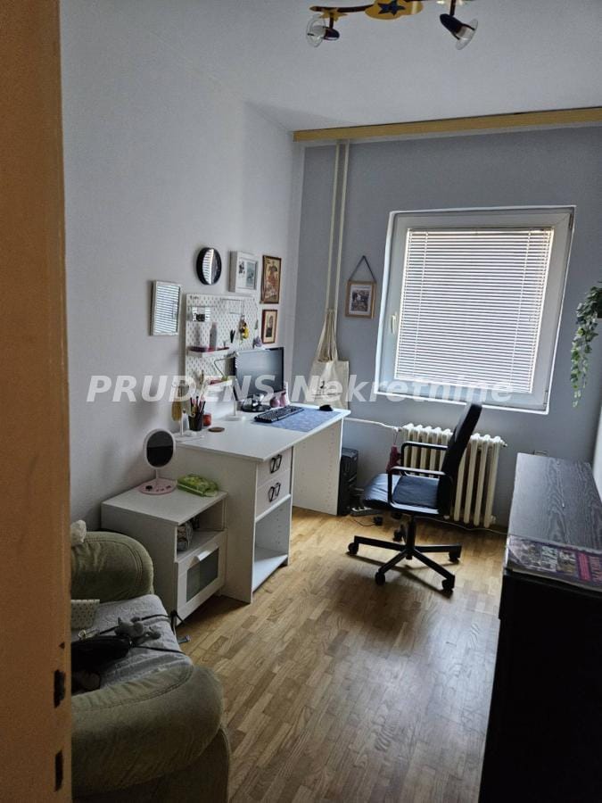 Kuća Prodaja Beograd Jakovo 250 m2
