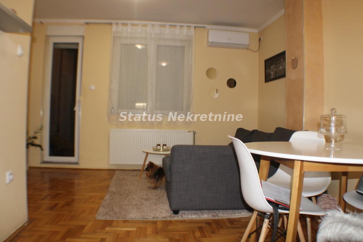 Stan Prodaja Novi Sad  51 m2
