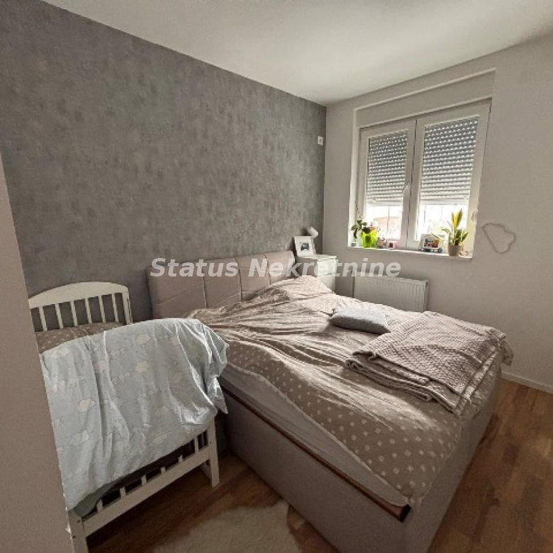 Stan Prodaja Novi Sad  82 m2