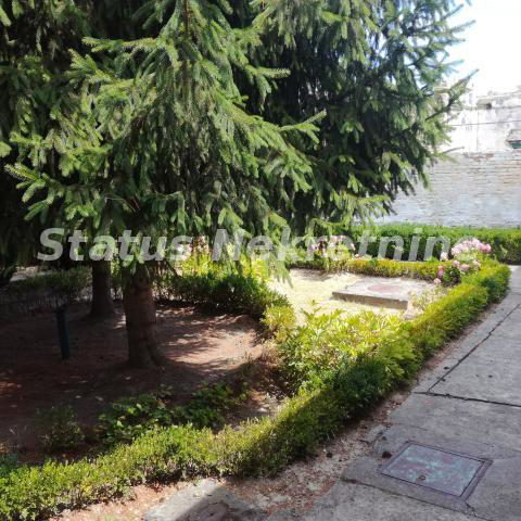 Kuća Prodaja Bačka Palanka  200 m2