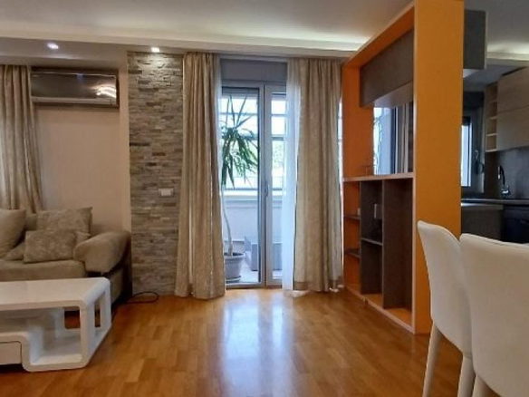 Stan Izdavanje Beograd Košutnjak 68 m2