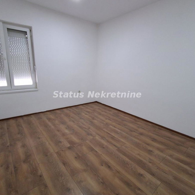Stan Prodaja Titel  72 m2