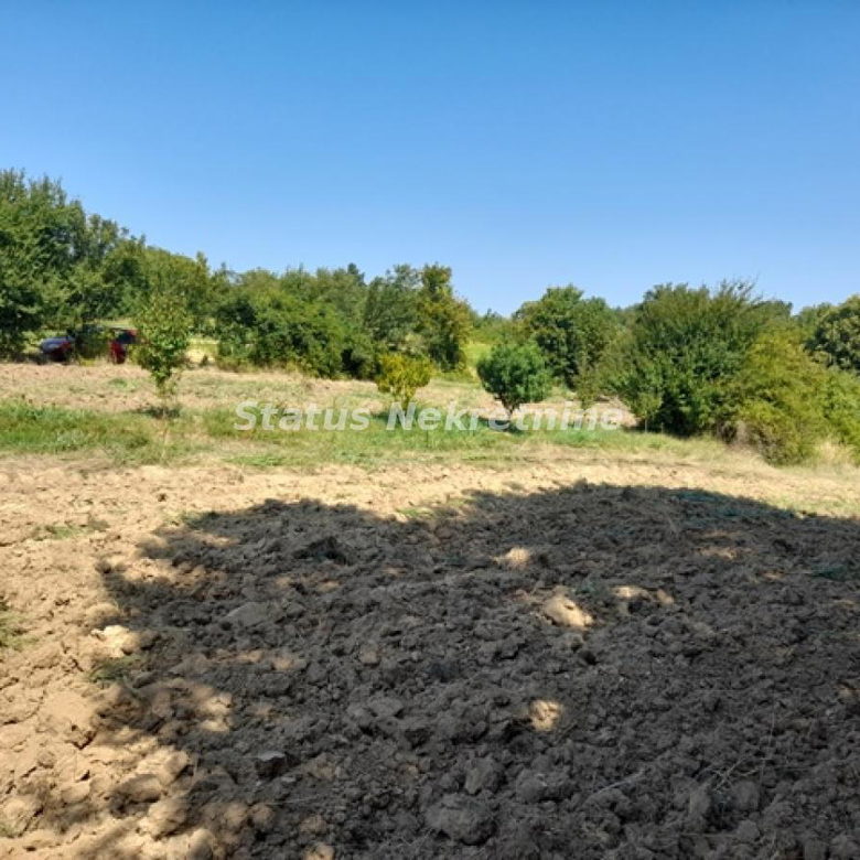 Plac Prodaja Inđija  0 m2