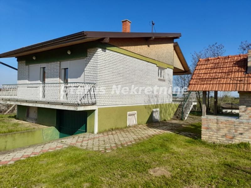Kuća Prodaja Sremski Karlovci Kuća Prodaja Sremski Karlovci 134 m2