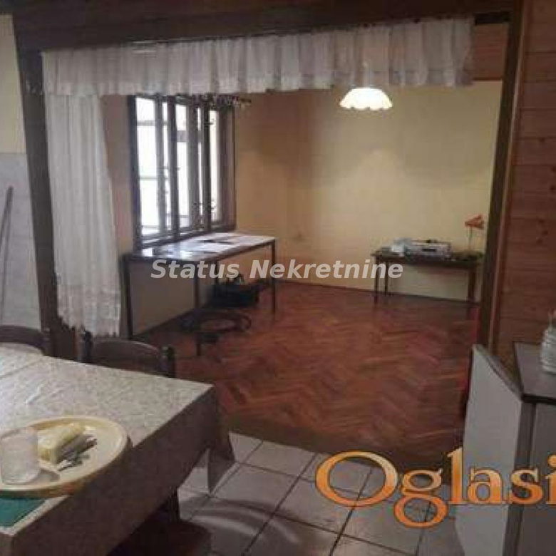 Kuća Prodaja Bačka Palanka  170 m2