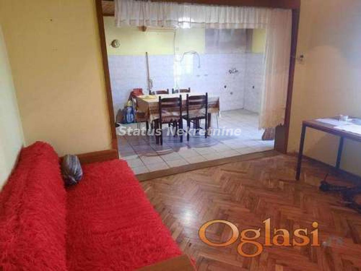 Kuća Prodaja Bačka Palanka  170 m2