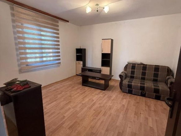 Kuća Izdavanje Beograd Ovča 88 m2