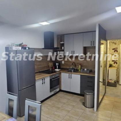 Stan Prodaja Novi Sad  74 m2