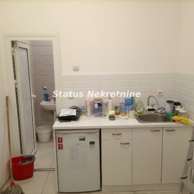 Lokal Prodaja Novi Sad  60 m2