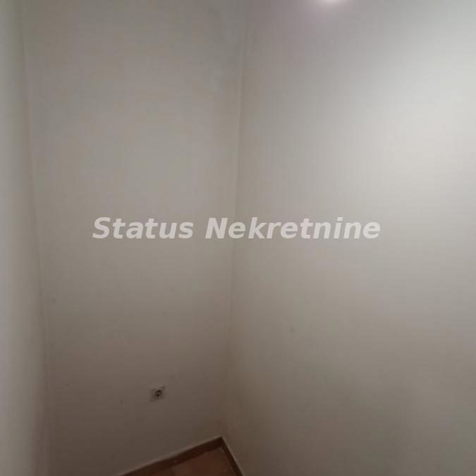 Lokal Prodaja Novi Sad  25 m2