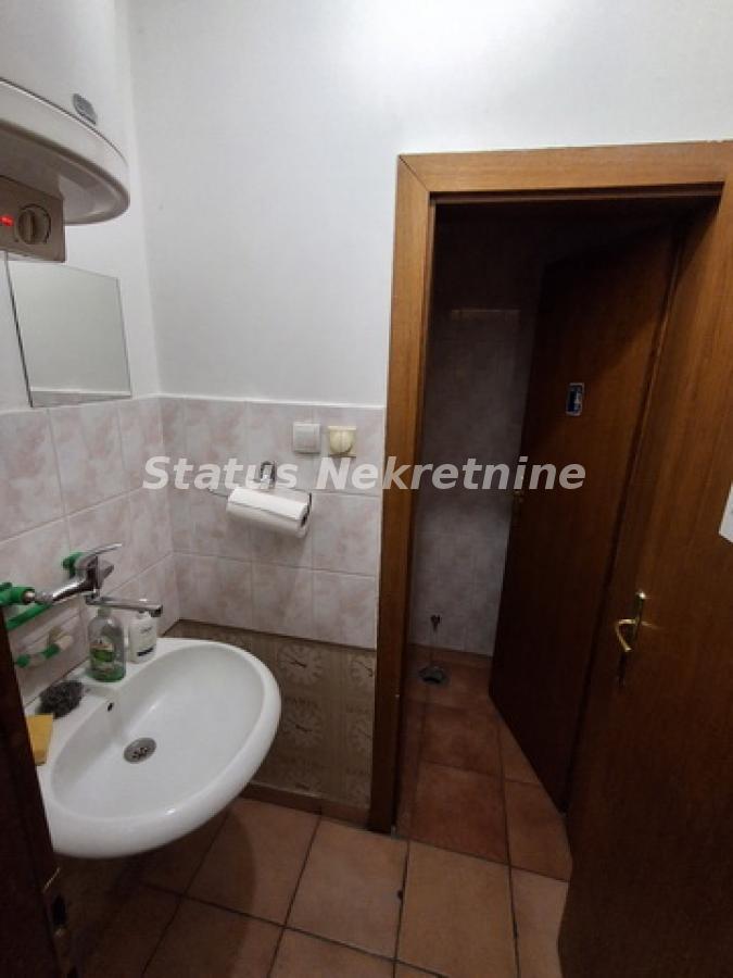 Lokal Prodaja Novi Sad  25 m2