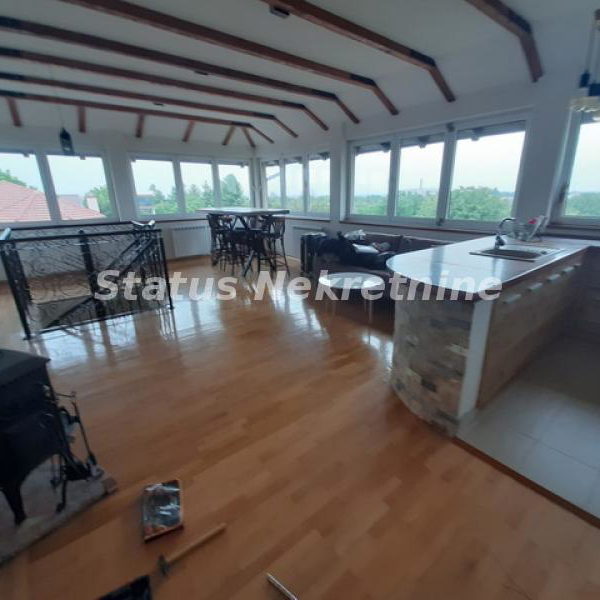 Kuća Prodaja Novi Sad  582 m2