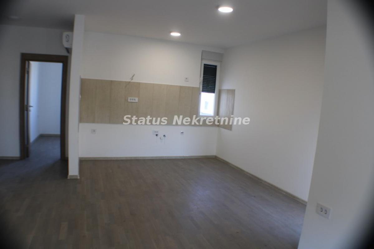 Stan Prodaja Novi Sad  78 m2