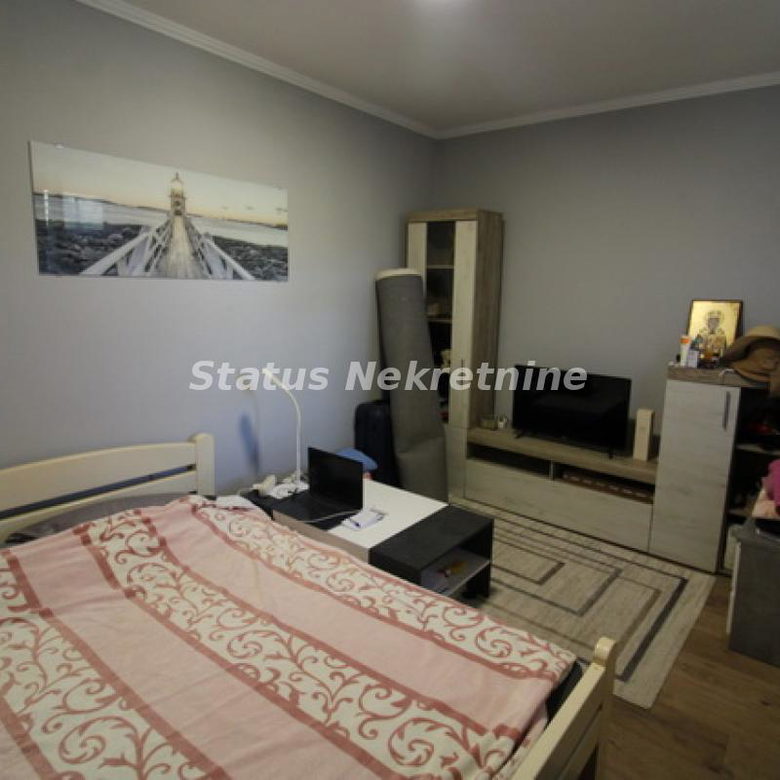 Kuća Prodaja Novi Sad  198 m2