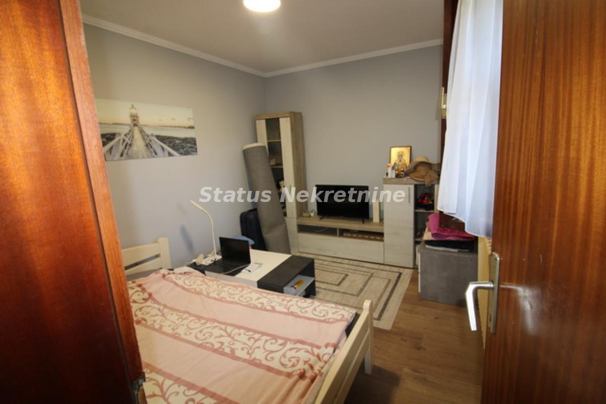 Kuća Prodaja Novi Sad Kuća Prodaja Novi Sad 198 m2