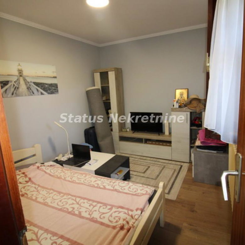 Kuća Prodaja Novi Sad  198 m2