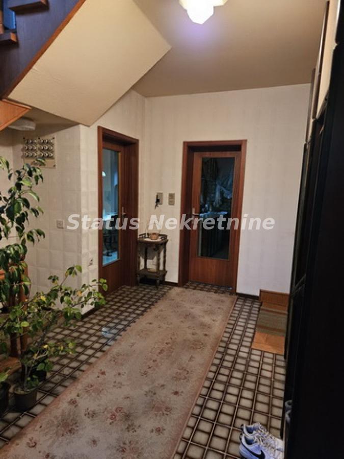 Kuća Prodaja Novi Sad Kuća Prodaja Novi Sad 260 m2