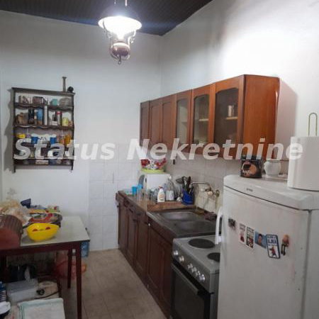 Kuća Prodaja Sremska Mitrovica  230 m2