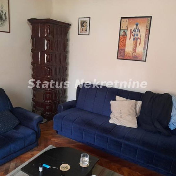 Kuća Prodaja Sremska Mitrovica  230 m2