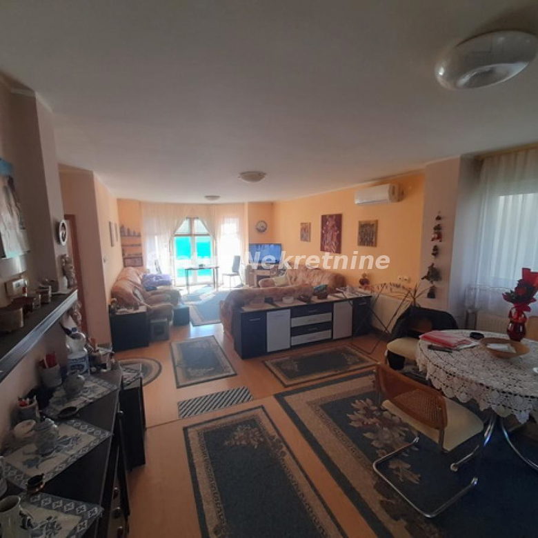 Kuća Prodaja Novi Sad  166 m2