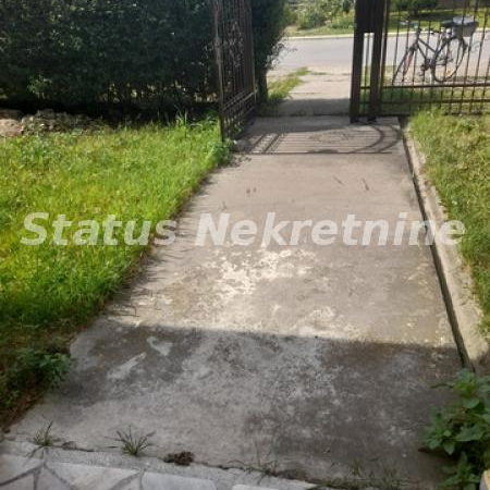 Kuća Prodaja Novi Sad  250 m2