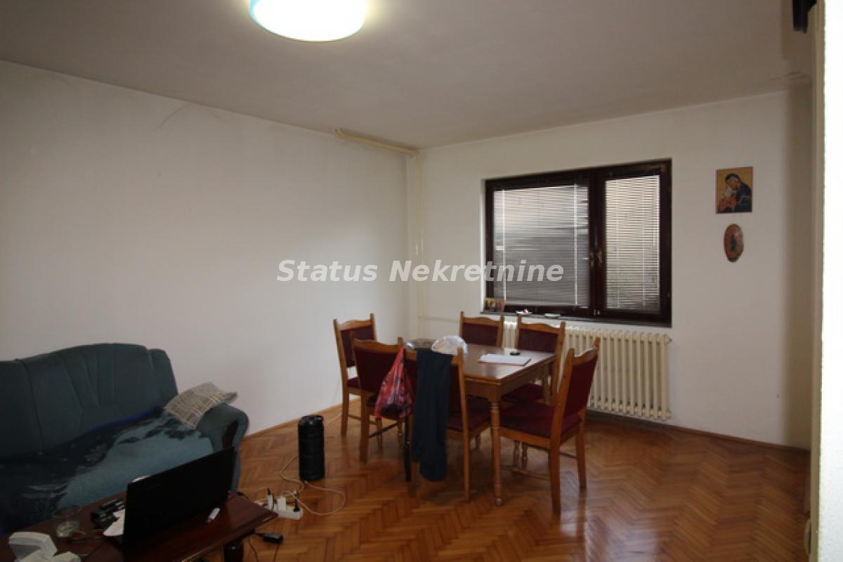 Kuća Prodaja Temerin  420 m2