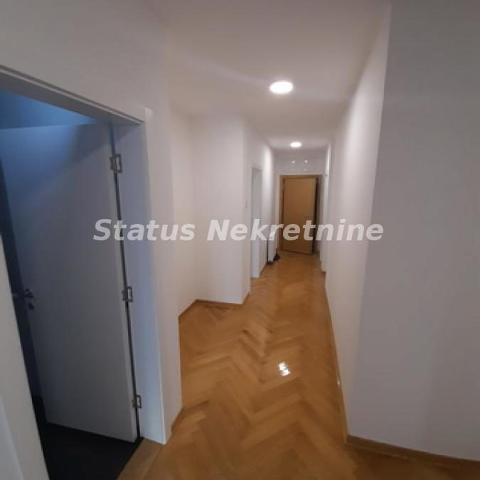 Stan Prodaja Novi Sad  126 m2