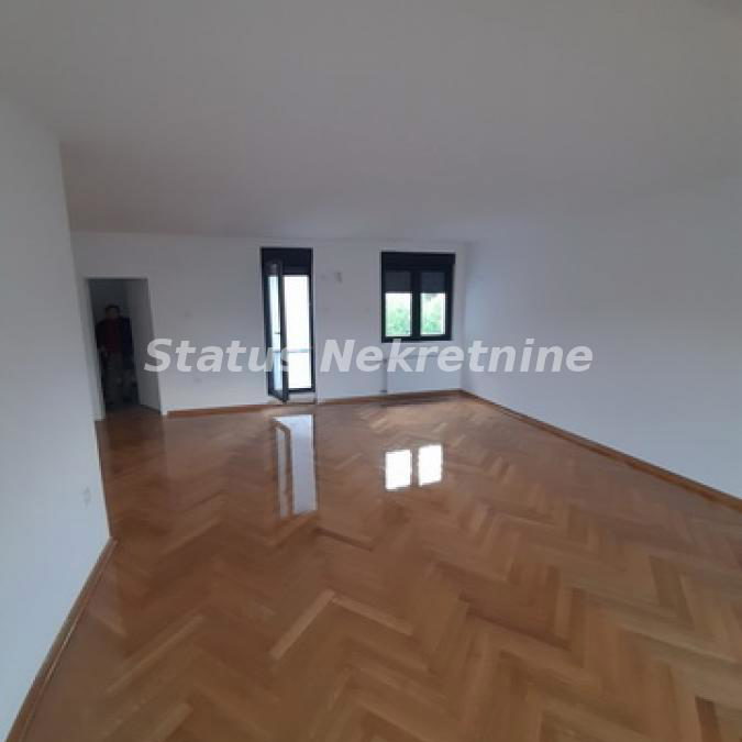 Stan Prodaja Novi Sad  126 m2