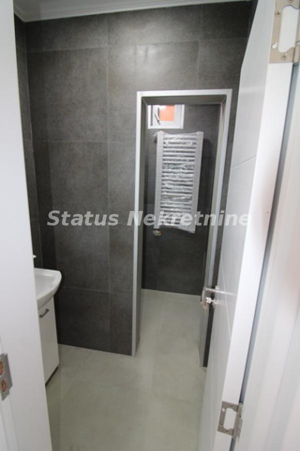 Lokal Prodaja Novi Sad  116 m2