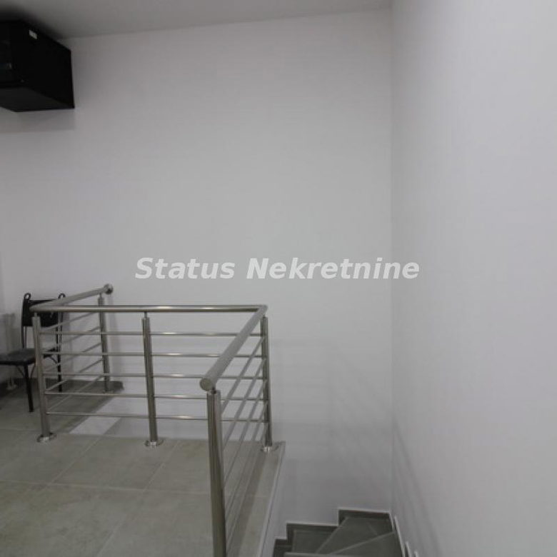 Lokal Prodaja Novi Sad  116 m2