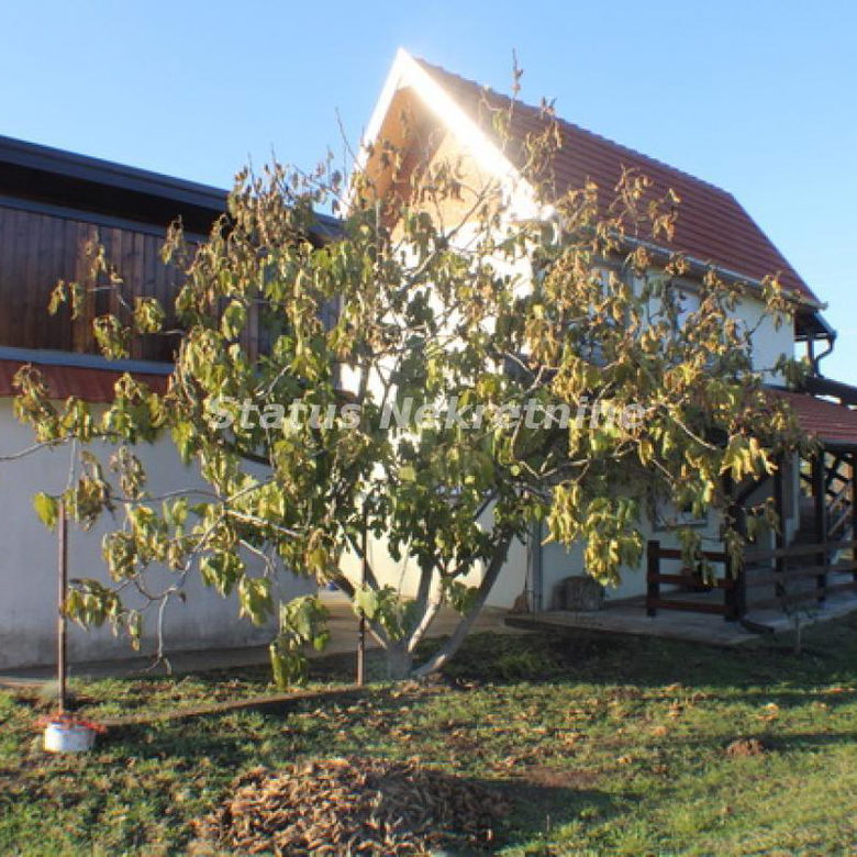 Kuća Prodaja Inđija  79 m2