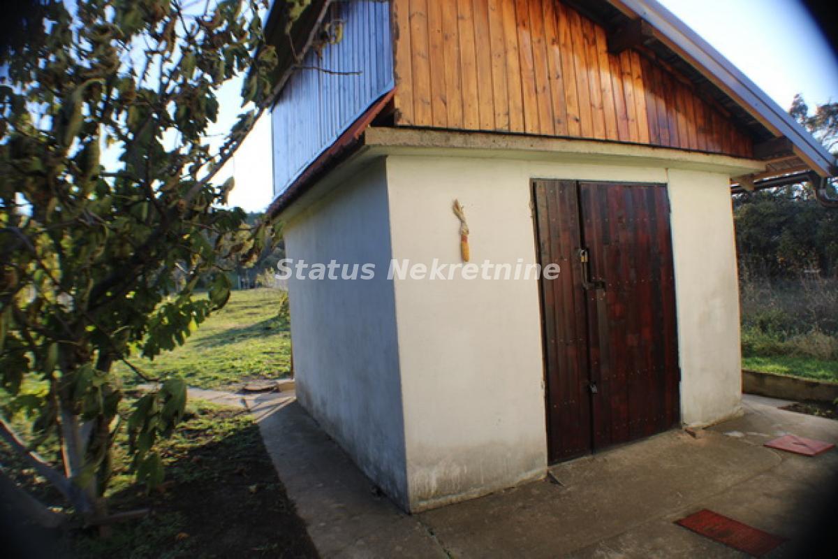 Kuća Prodaja Inđija  79 m2