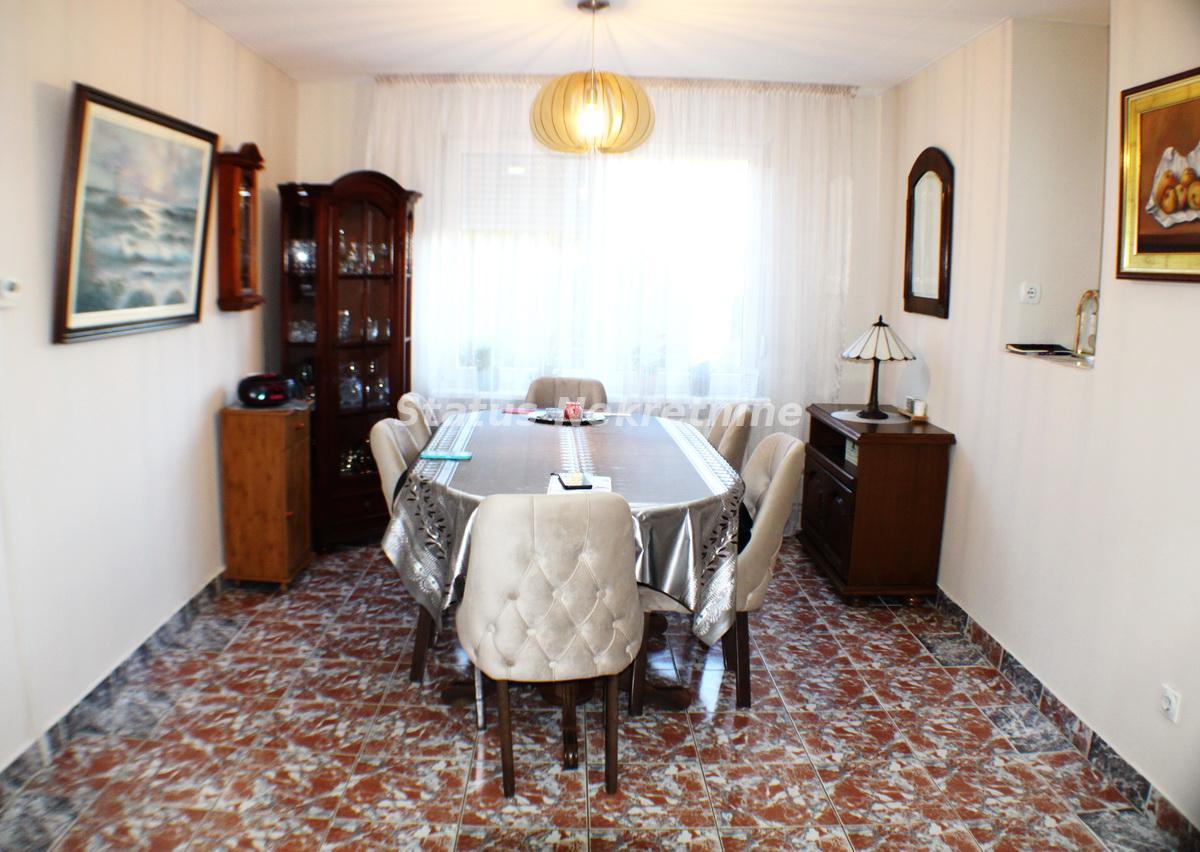 Kuća Prodaja Beočin  159 m2