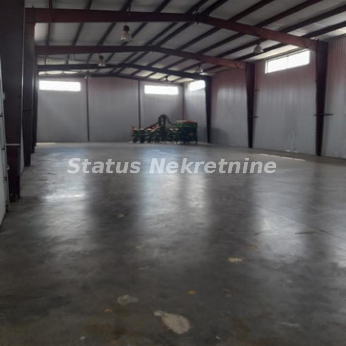 Lokal Prodaja Bački Petrovac  1800 m2