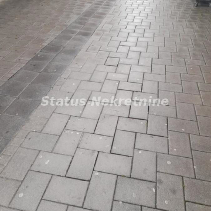 Lokal Izdavanje Novi Sad  66 m2